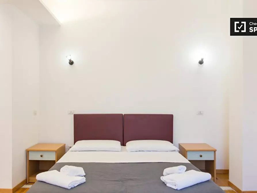 Immagine 4 di Ufficio in affitto  in Via Giovanni Battista Pergolesi a Milano