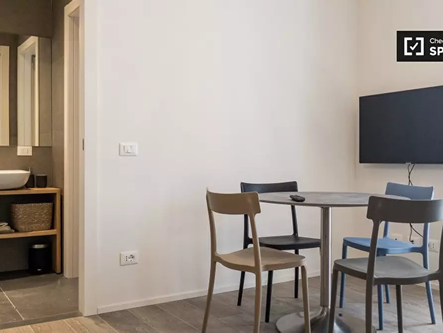 Immagine 5 di Appartamento in affitto  in Via Luigi Canonica a Milano