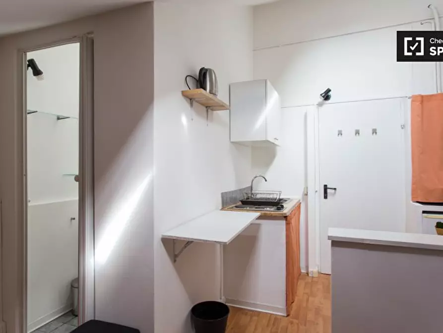 Immagine 6 di Ufficio in affitto  in Viale Giustiniano a Milano