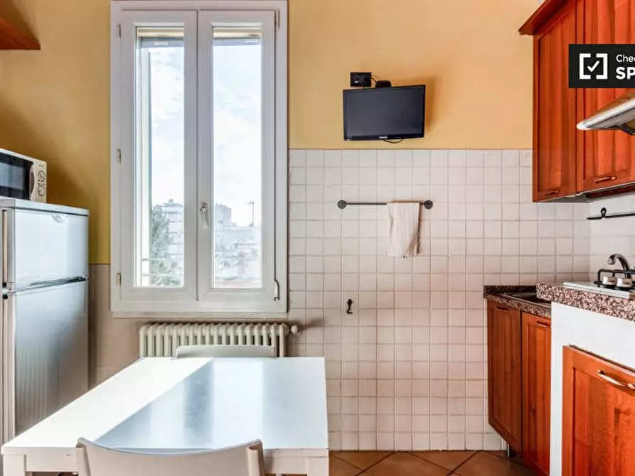 Immagine 6 di Ufficio in affitto  in Via Asiago a Bologna