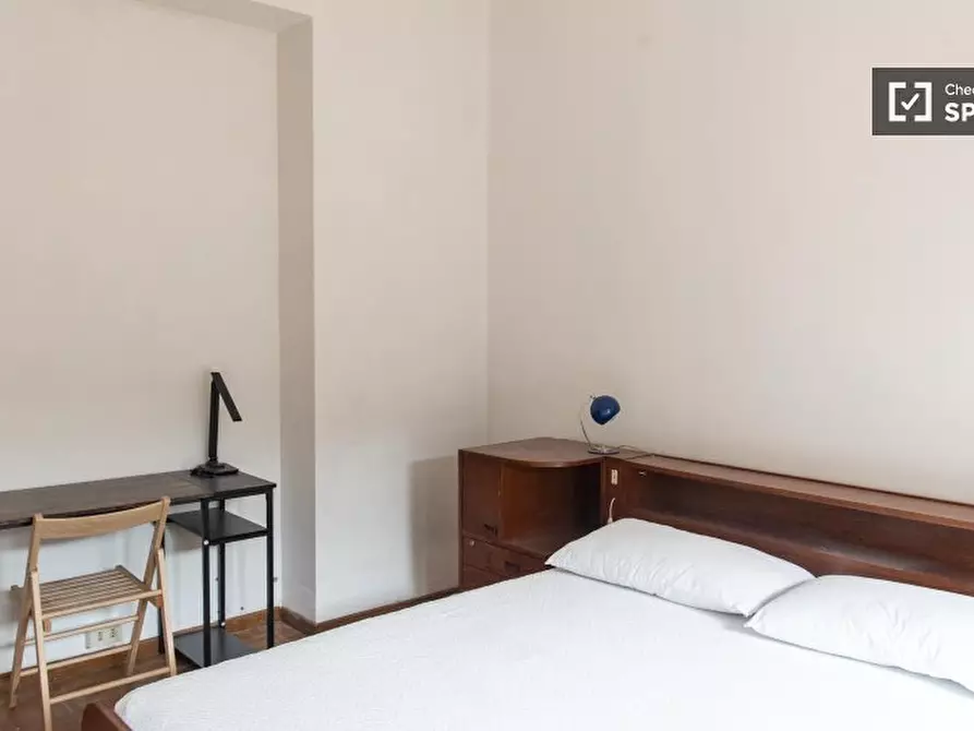 Immagine 3 di Camera condivisa in affitto  in Via dei Radiotelegrafisti a Roma