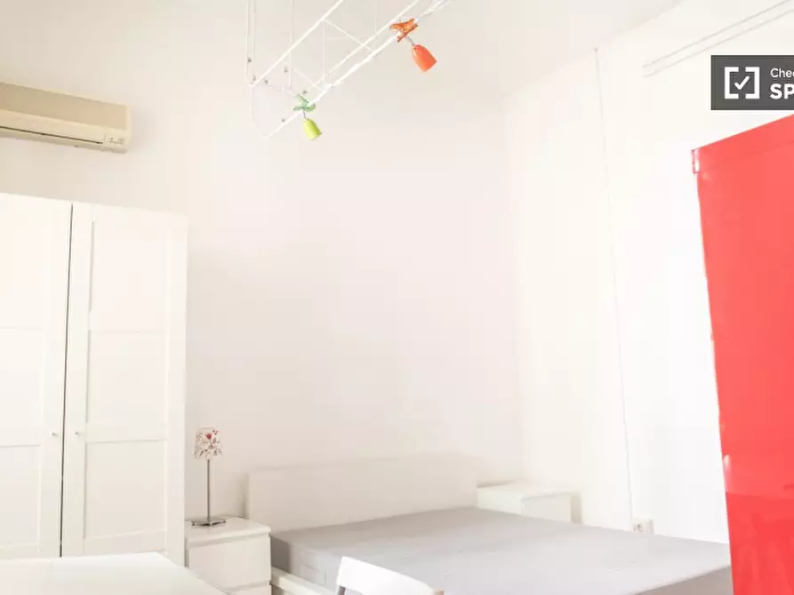 Immagine 5 di Camera condivisa in affitto  in Via Salaria a Roma