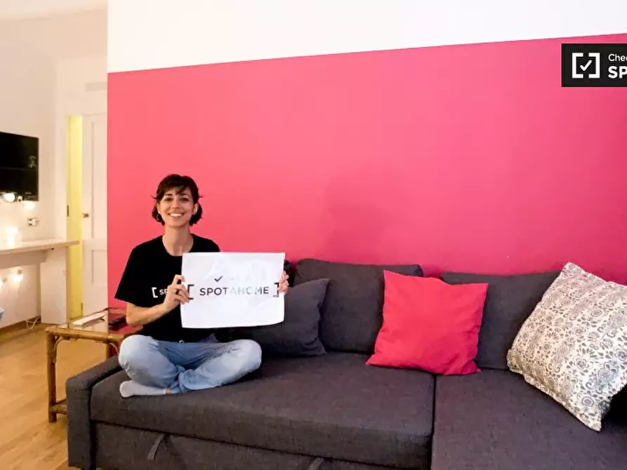 Immagine 9 di Appartamento in affitto  in Via di S. Martino Ai Monti a Roma