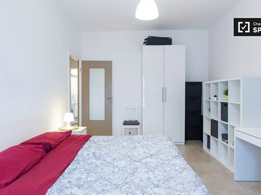 Immagine 4 di Camera condivisa in affitto  in Via Ronchi a Milano