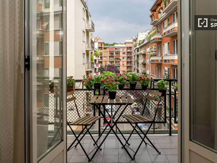 Immagine 8 di Camera condivisa in affitto  in Via Stendhal a Milano