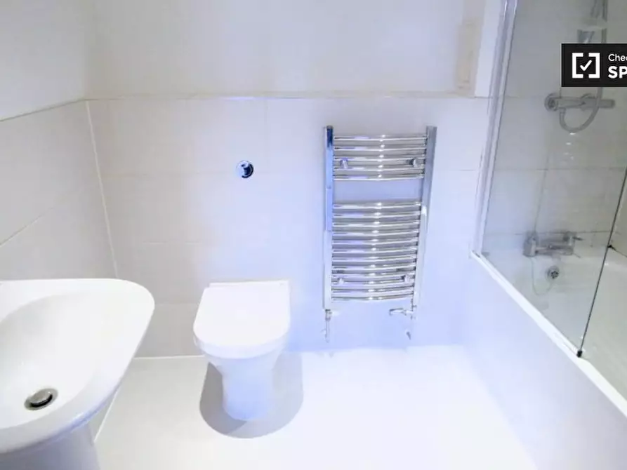 Immagine 14 di Appartamento in affitto  in Upper N St, Poplar, London E14, UK a Poplar