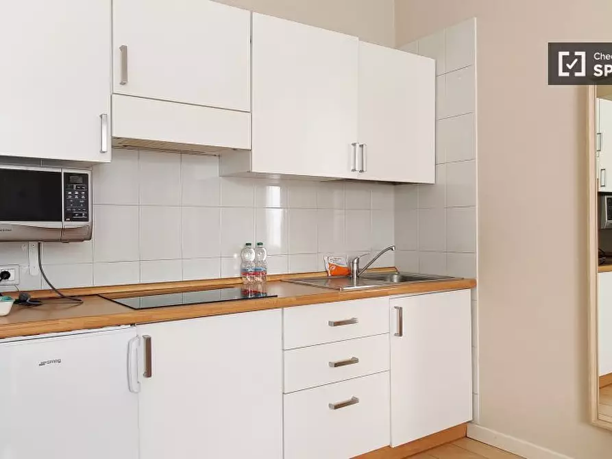 Immagine 7 di Ufficio in affitto  in Via Goffredo Sigieri, 20135 Milano MI, Italy a Milano