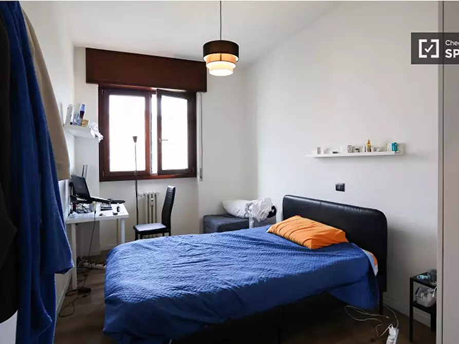 Immagine 17 di Camera condivisa in affitto  in Via Carlo Marx a Milano