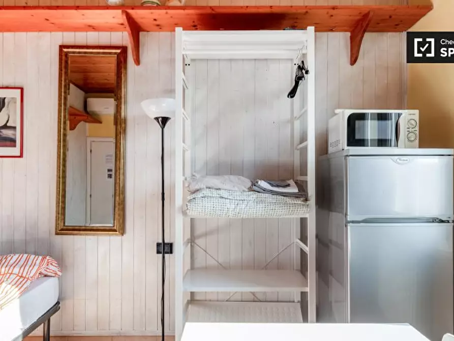 Immagine 5 di Ufficio in affitto  in Via Asiago a Bologna