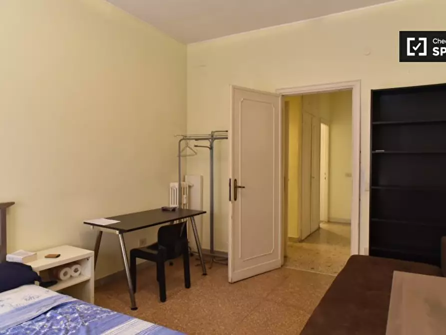 Immagine 3 di Camera condivisa in affitto  in Via Foglia, 00199 Roma RM, Italy a Roma