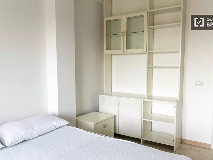 Immagine 18 di Camera condivisa in affitto  in Lungotevere Portuense a Roma