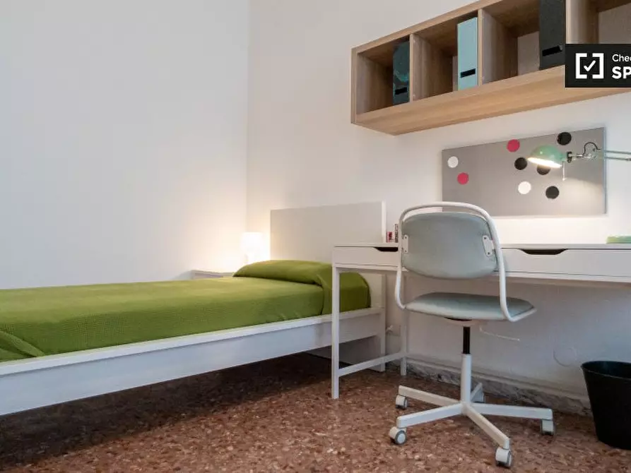 Immagine 3 di Camera condivisa in affitto  in Via Ruggero Leoncavallo a Milano