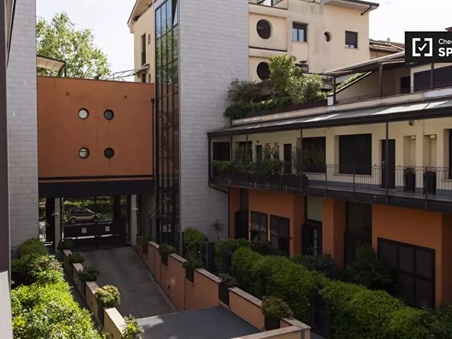 Immagine 19 di Appartamento in affitto  in Viale Isonzo, 20135 Milano MI, Italy a Milano