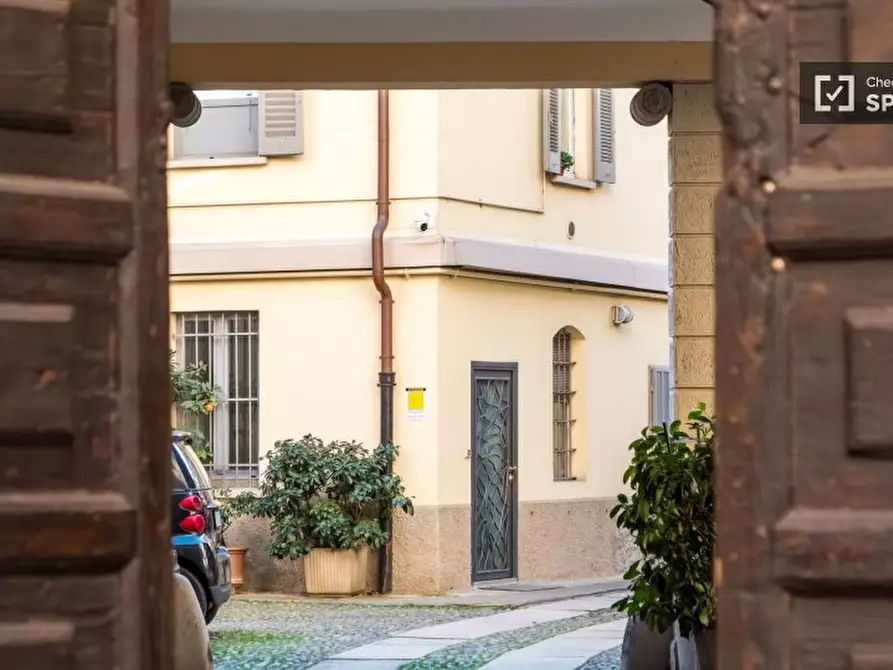 Immagine 15 di Ufficio in affitto  in Viale Coni Zugna a Milano