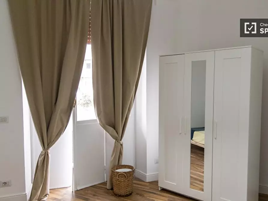 Immagine 18 di Camera condivisa in affitto  in Viale delle Medaglie d'Oro a Roma