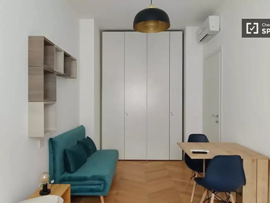 Immagine 4 di Appartamento in affitto  in Via Emilio de Marchi a Milano