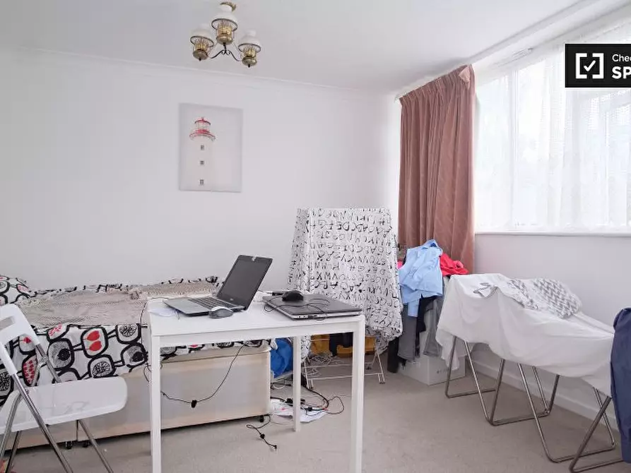 Immagine 14 di Camera condivisa in affitto  in Ballance Rd a Hackney