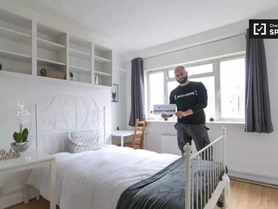 Immagine 16 di Camera condivisa in affitto  in Linale House a Islington