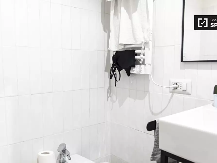 Immagine 7 di Camera condivisa in affitto  in Largo Ettore Marchiafava a Roma