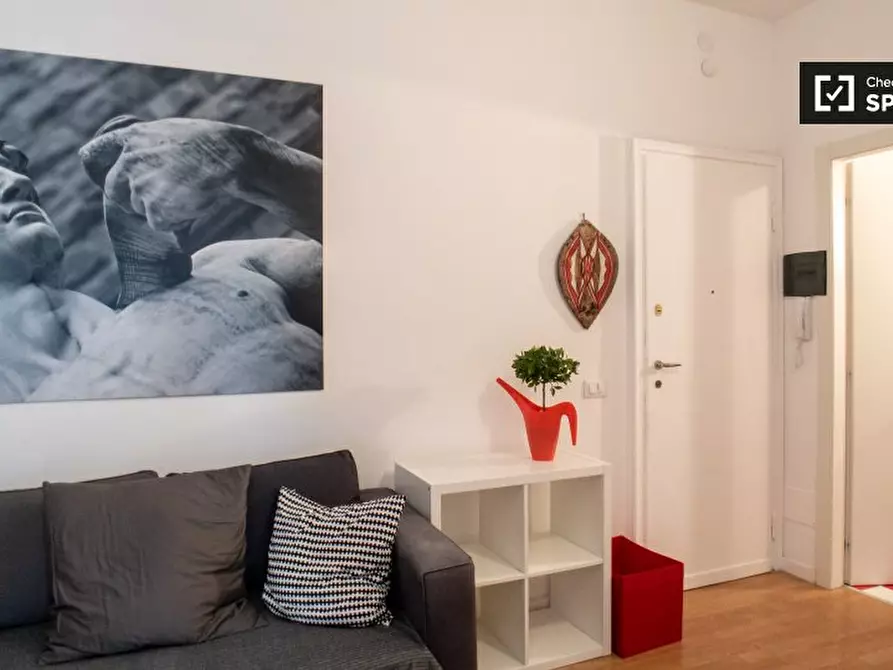 Immagine 4 di Appartamento in affitto  in Via Rutilia a Milano