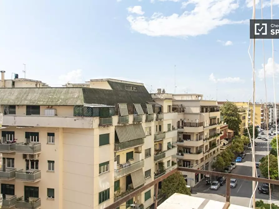 Immagine 9 di Appartamento in affitto  in Via Alfredo Baccarini a Roma