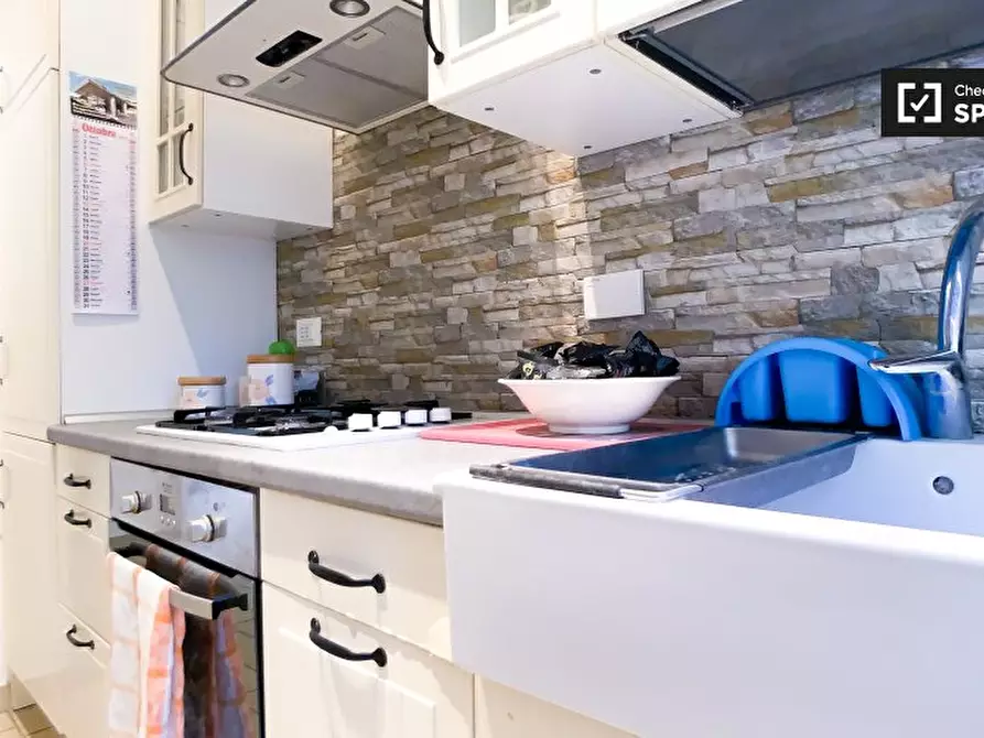 Immagine 7 di Appartamento in affitto  in Via dei Lucilii a Roma