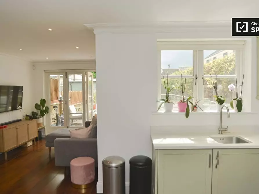Immagine 19 di Appartamento in affitto  in The Grove a Ealing