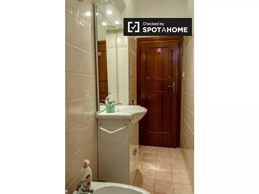 Immagine 16 di Appartamento in affitto  in Via Merulana, 00185 Roma RM, Italy a Roma