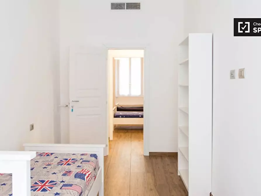 Immagine 4 di Camera condivisa in affitto  in Viale Lombardia, 20131 Milano MI, Italy a Milano