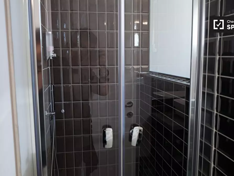 Immagine 17 di Ufficio in affitto  in Via Irnerio a Bologna