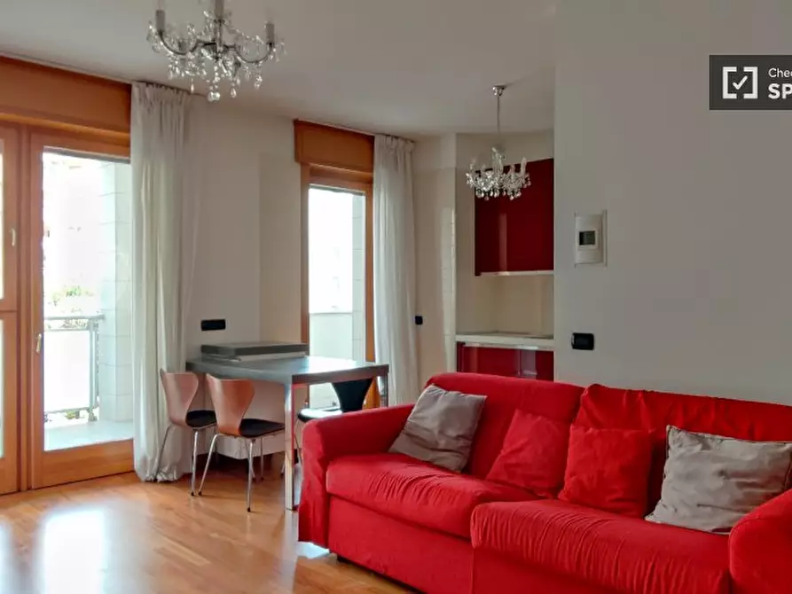 Immagine 1 di Appartamento in affitto  in Via Gressoney a Milano