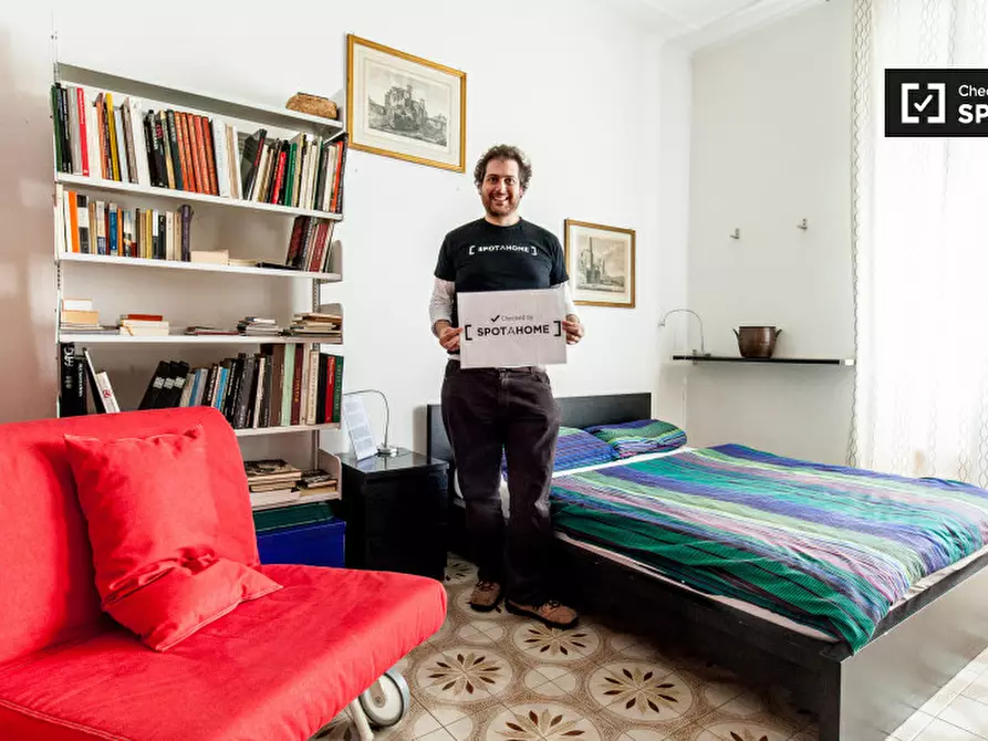 Immagine 9 di Camera condivisa in affitto  in Via Ettore Rolli a Roma