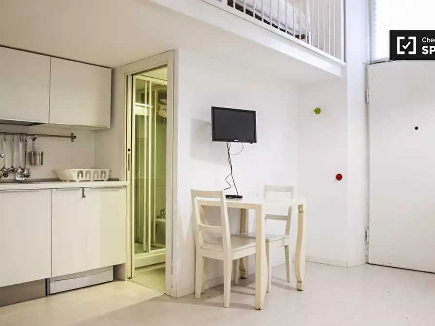 Immagine 2 di Appartamento in affitto  in Via di Vigna Pozzi a Roma