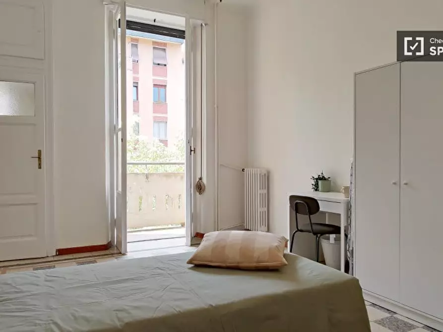 Immagine 8 di Appartamento in affitto  in Via Ravenna a Milano