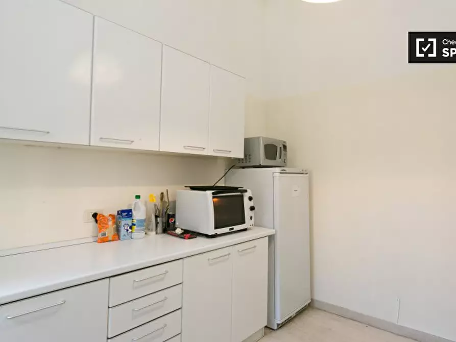 Immagine 17 di Camera condivisa in affitto  in Via Torquato Tasso a Sesto San Giovanni