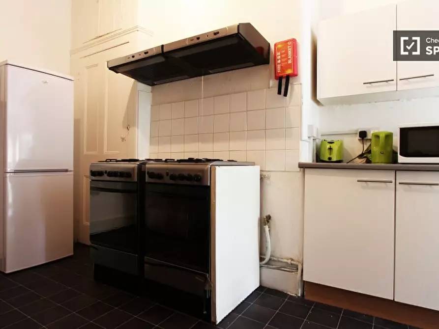 Immagine 9 di Camera condivisa in affitto  in Abbotsford Avenue a Tottenham