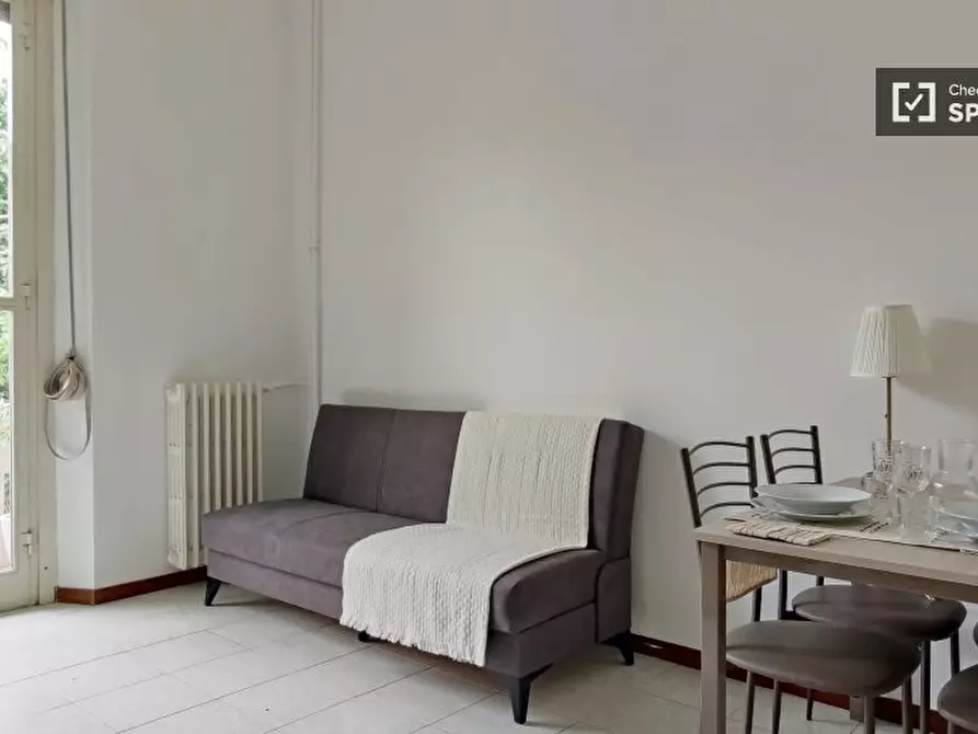 Immagine 10 di Appartamento in affitto  in Via Voltri a Milano