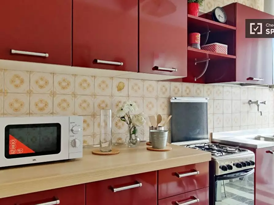 Immagine 13 di Camera condivisa in affitto  in Via Luigi Prinetti a Milano