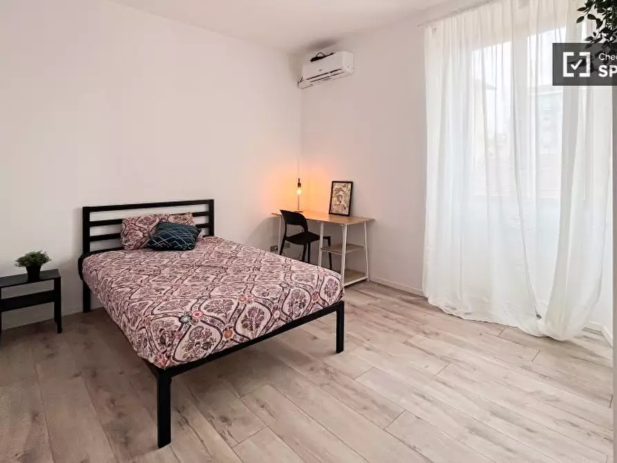 Immagine 4 di Camera condivisa in affitto  in Via Don Bosco a Milano