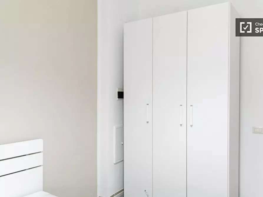 Immagine 7 di Camera condivisa in affitto  in Via Val d'Aosta a Roma