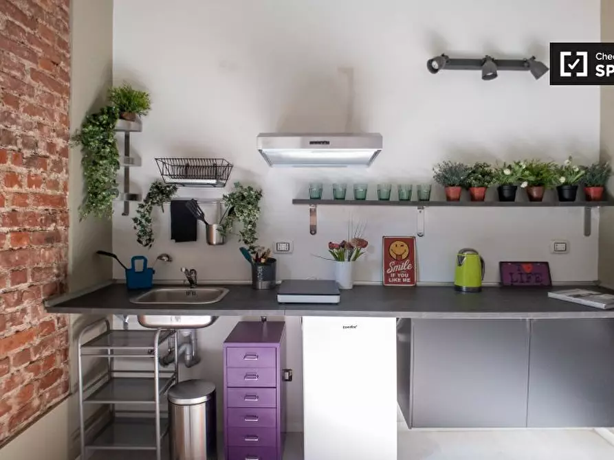 Immagine 2 di Ufficio in affitto  in Piazza Napoli, 20144 Milano MI, Italy a Milano