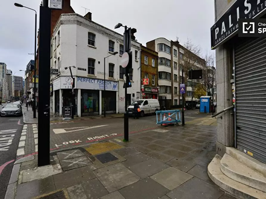 Immagine 11 di Camera condivisa in affitto  in Myrdle Court, Myrdle Street a Poplar
