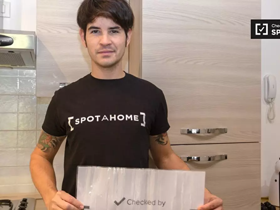 Immagine 7 di Appartamento in affitto  in Via della Chiesa Rossa a Milano