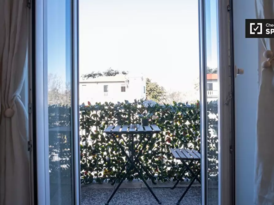 Immagine 11 di Camera condivisa in affitto  in Via Giuseppe Vasi a Roma