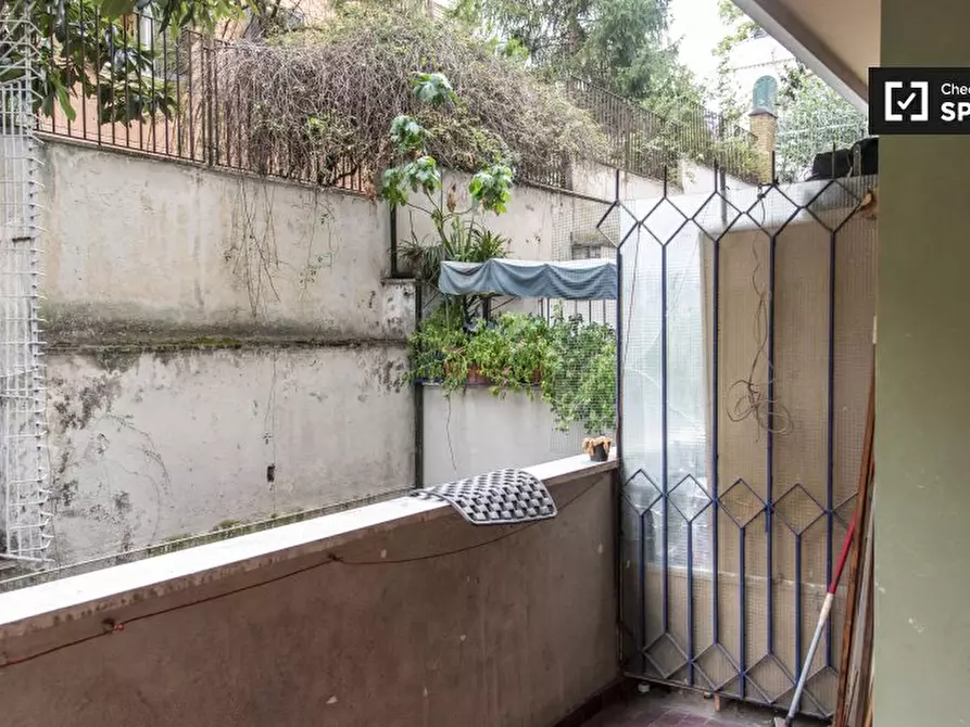 Immagine 7 di Camera condivisa in affitto  in Via Aquileia, 00198 Roma RM, Italy a Roma