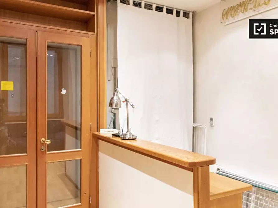 Immagine 10 di Camera condivisa in affitto  in Viale Carso a Roma