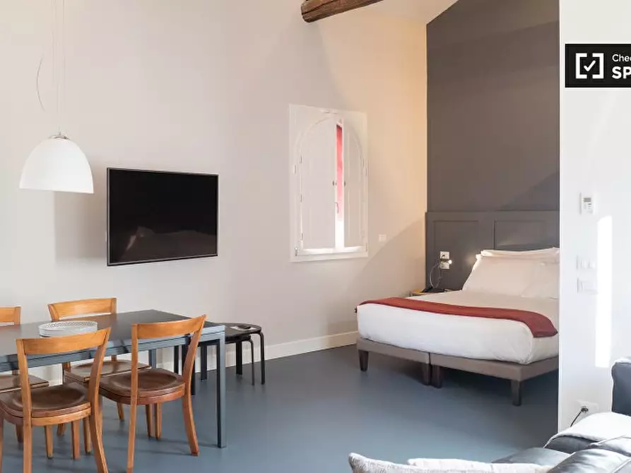 Immagine 3 di Ufficio in affitto  in Via Irnerio a Bologna