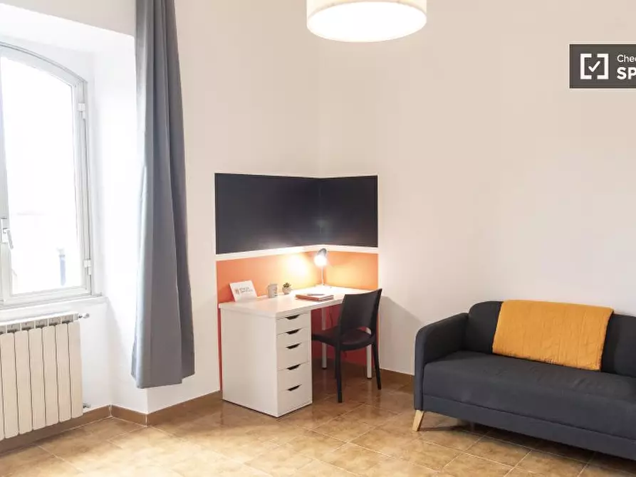 Immagine 7 di Camera condivisa in affitto  in Via Aleardo Aleardi a Roma