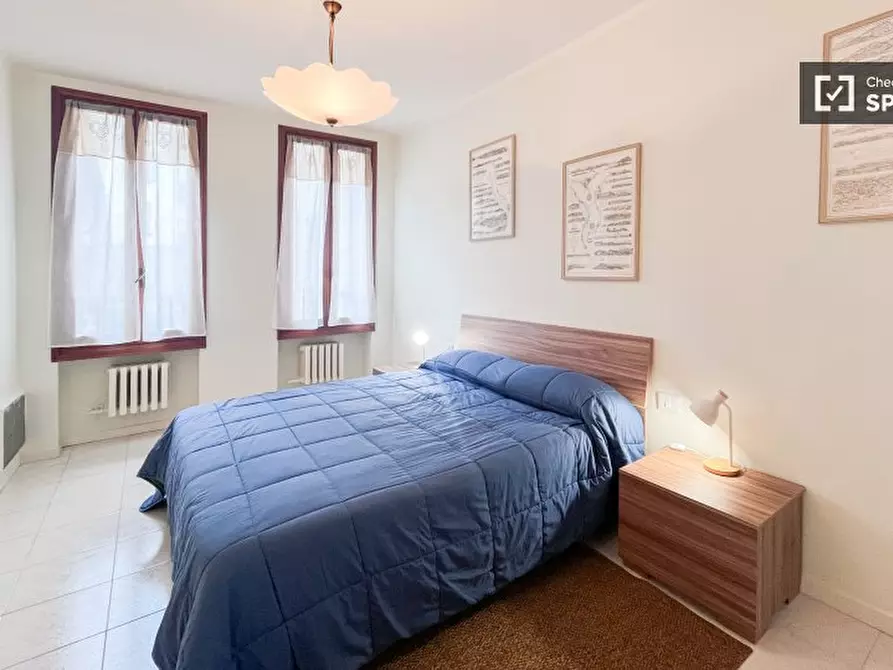 Immagine 9 di Appartamento in affitto  in Via Scaldasole a Milano