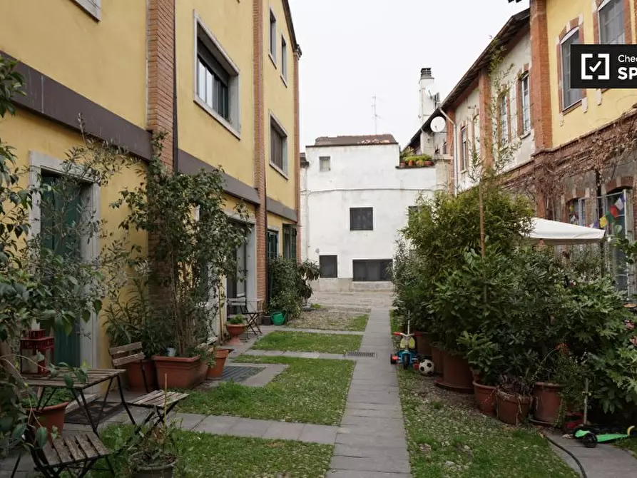 Immagine 14 di Ufficio in affitto  in Via Malaga a Milano